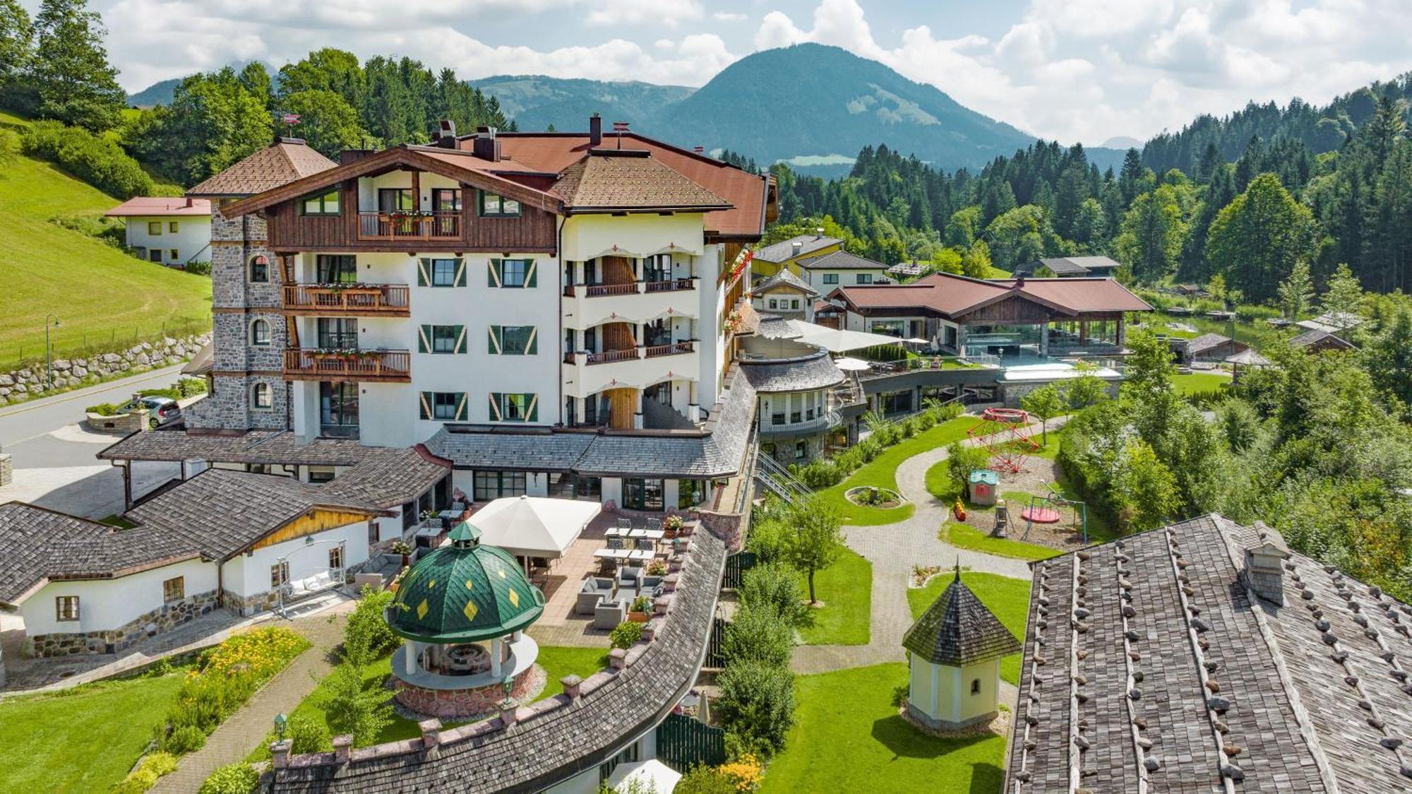 Hotel Jagdschloessl Kirchdorf in Tirol Exterior photo